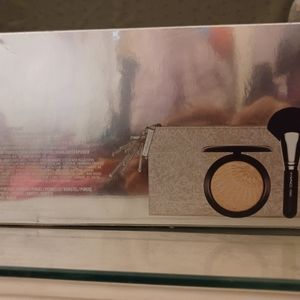 MAC firelit kit: champagne